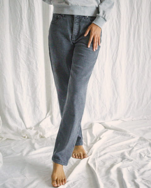 фото Женские джинсы свободного кроя camille rowe pops rvca