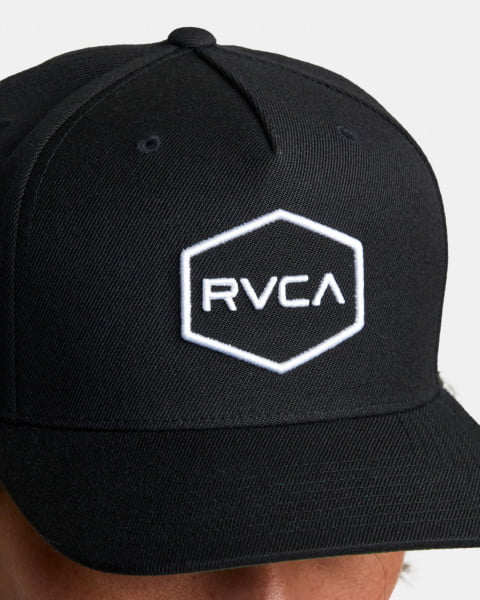 фото Бейсболка commonwealth snapbac rvca